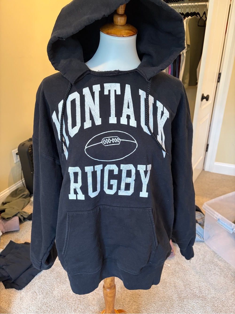 Firstport Montauk Rugby black distressed hooded sweatshirt sz M